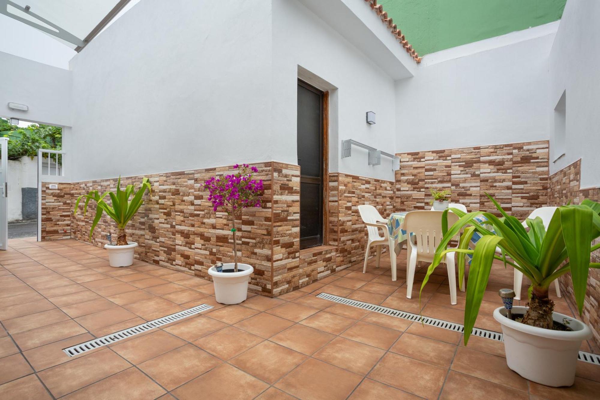 Los Abuelos 2 Icod Icod De Los Vinos Exterior photo